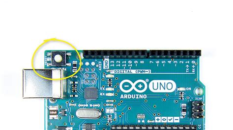 reset button arduino
